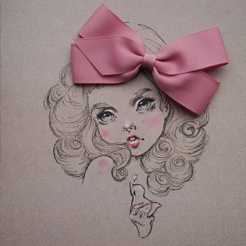 Quartz Medium Clip Greeting Card