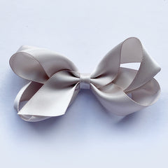 Medium Carmandy Satin Hair Clip